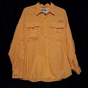 Mens Columbia shirt